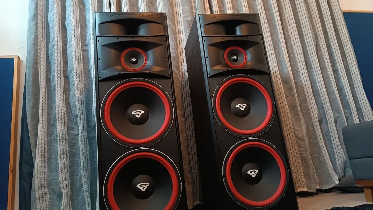 Par de caixas acústica cerwin vega XLS215  - Foto 2