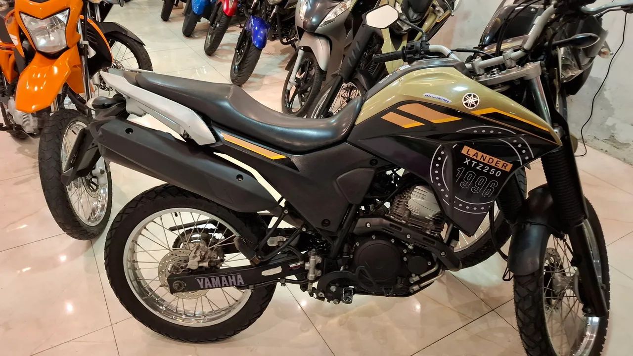 Fazer 250 abs  2023 - Foto 2