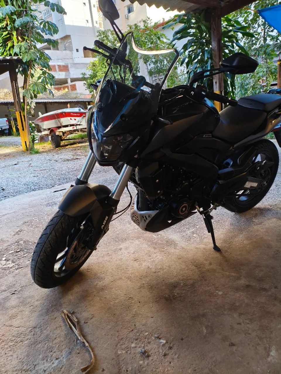 Bajaj Dominar 400 2025  - Foto 5