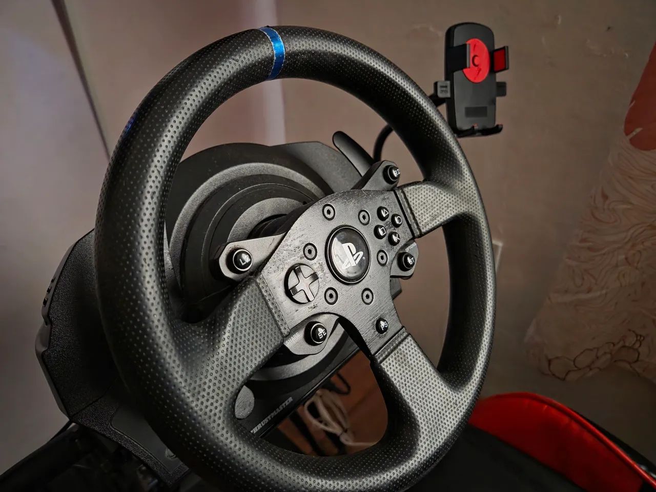 Volante Thrustmaster  T300rs - Foto 2
