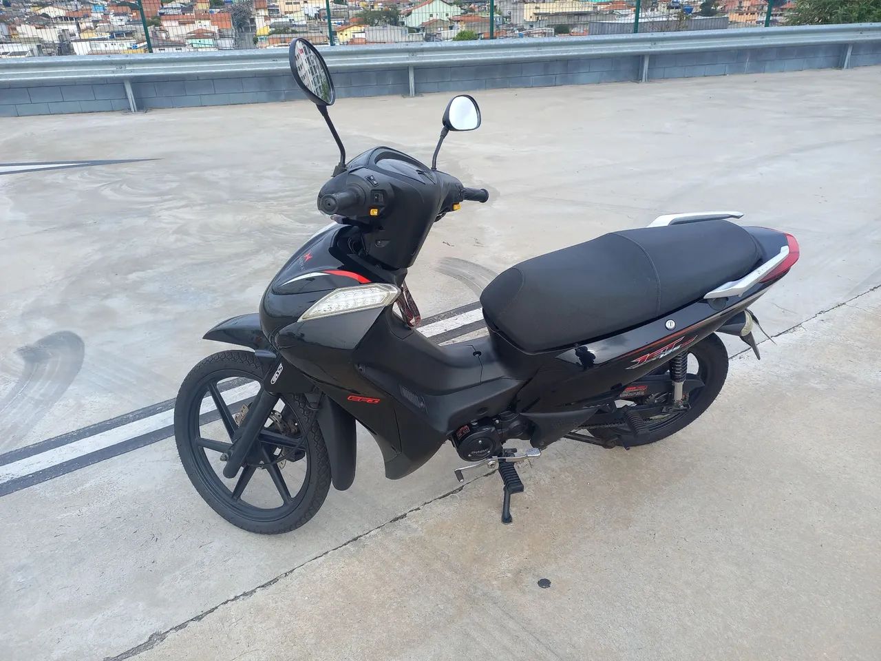 Jet 125 - Foto 4