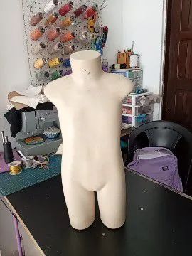 Manequins e estante  - Foto 2