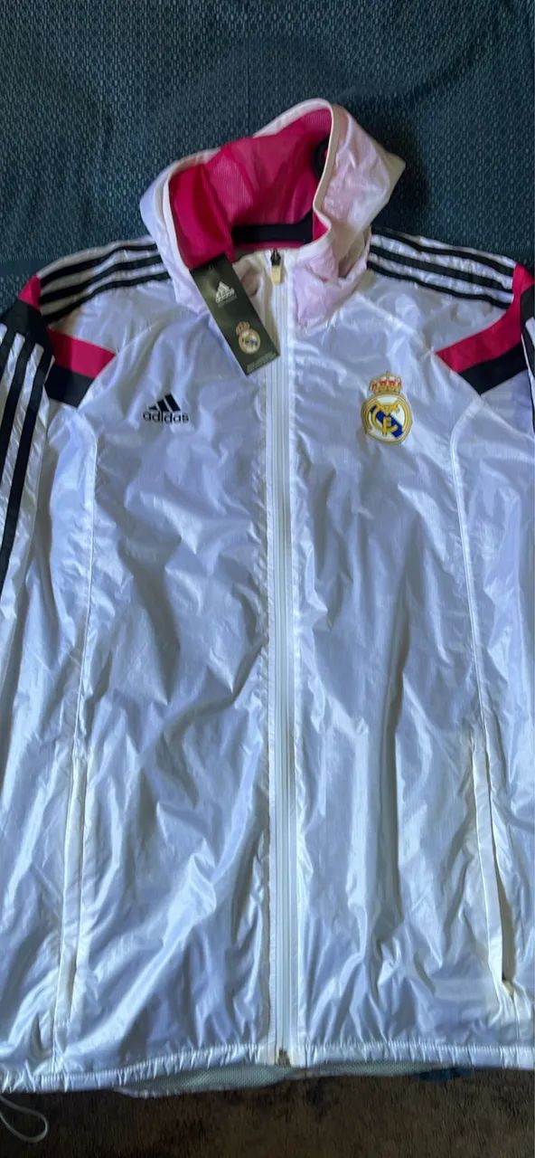 Corta vento real madrid 2014 original