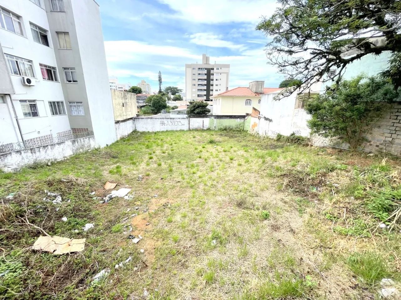 Terreno com 651m² para locação em Capoeiras. - Foto 2
