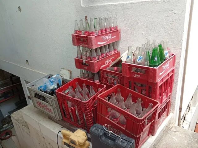 vasilhames casco de vidro garrafas de refrigerante 290ml, 1 L e 900ml e com caixa - Foto 4