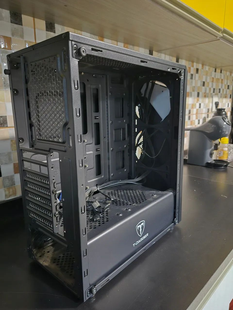 Gabinete gamer t dagger - Foto 5