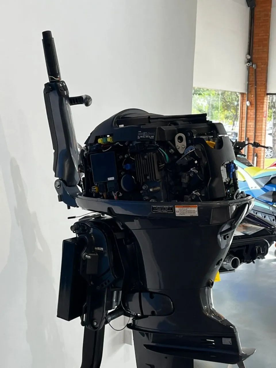 Motor de Popa 40HP 4 Tempos YAMAHA - Foto 5