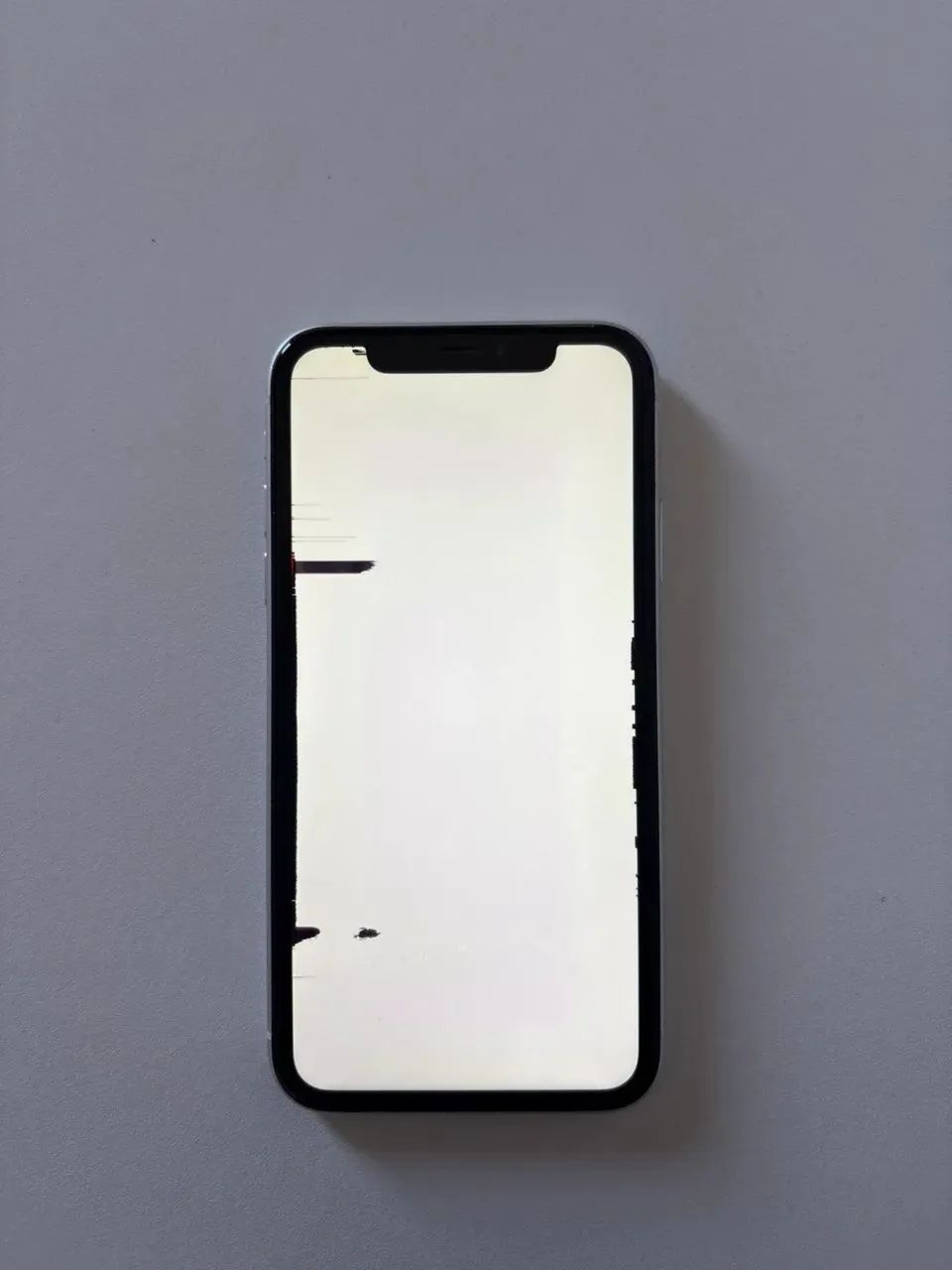 IPHONE XR 64 GB - Foto 2