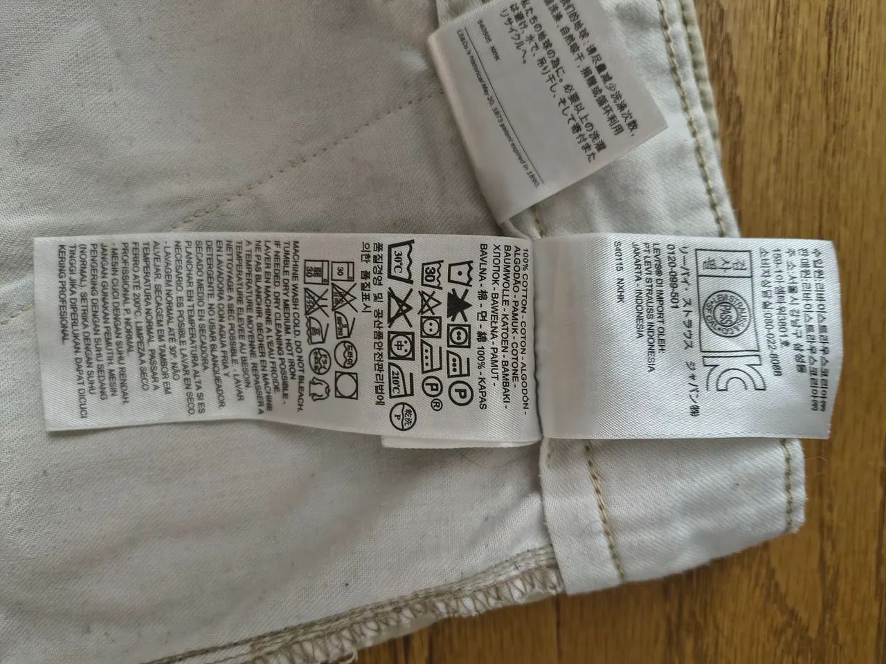 Bermuda social Levi - Foto 3