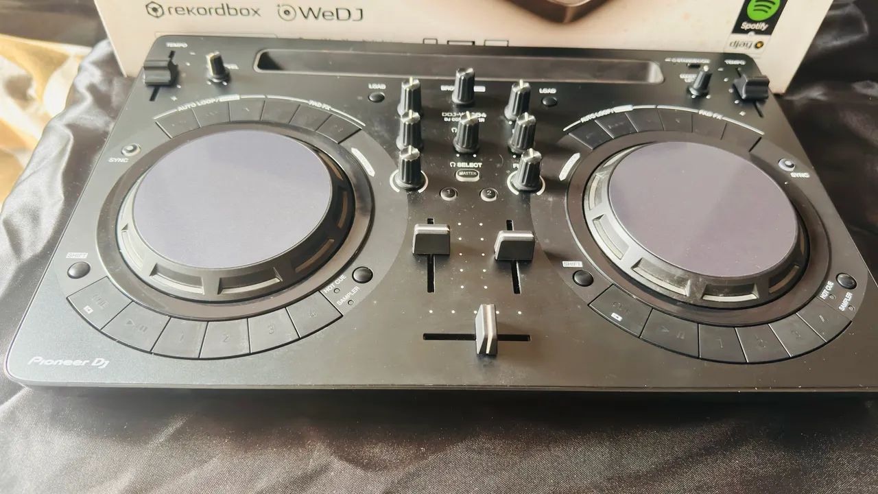 Controladora Pionner DDJ WEGO4 - Aparelhos de Som - Parque Urupês
