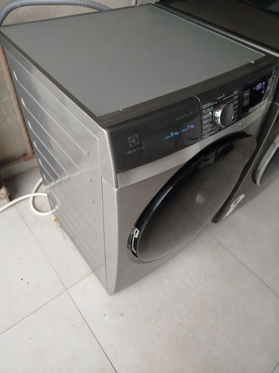 Lava e seca Electrolux lsw11kg  - Foto 2