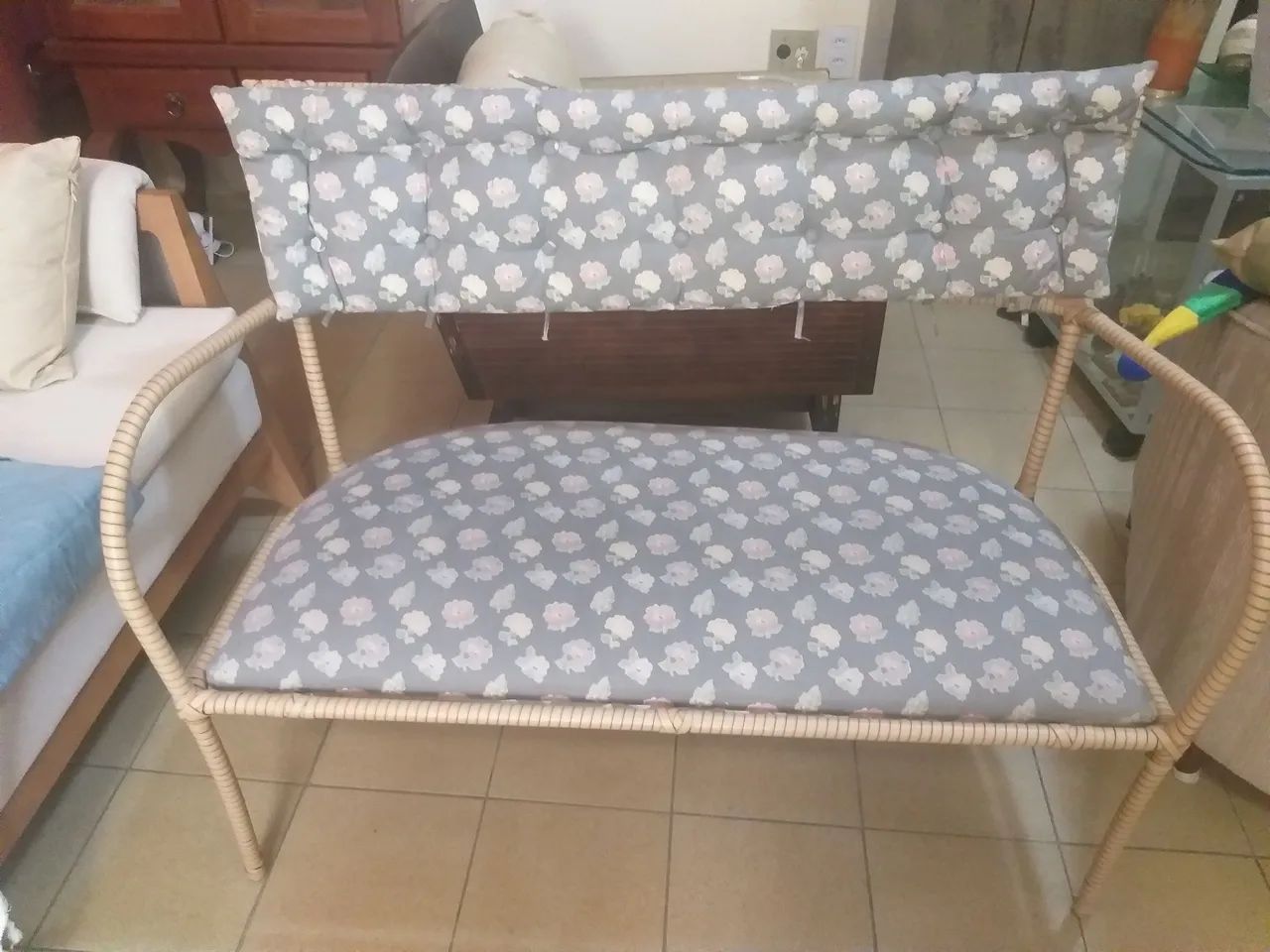 Sofá namoradeira - Foto 2