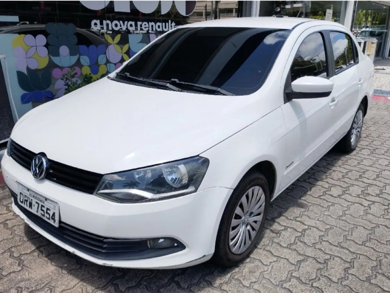 Volkswagen Voyage VOYAGE 1.0/1.0 City Mi Total Flex 8V 4p 2014