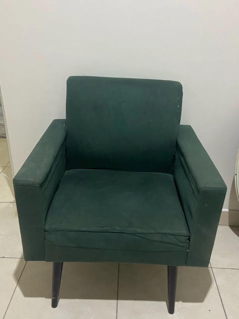Poltrona Estofada - Confortável e Moderna