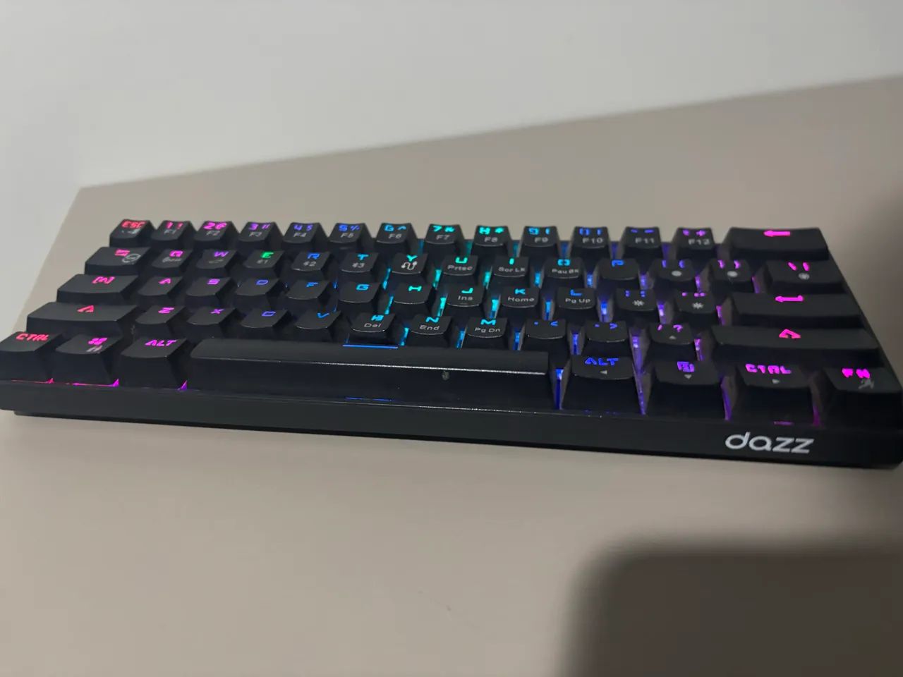 teclado dazz 60% 