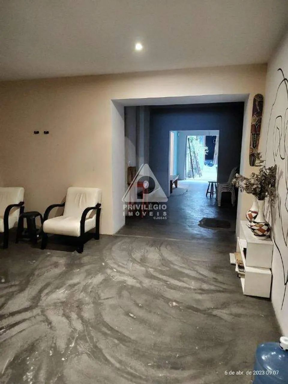 EXCELENTE CASA NO CENTRO DE BOTAFOGO !