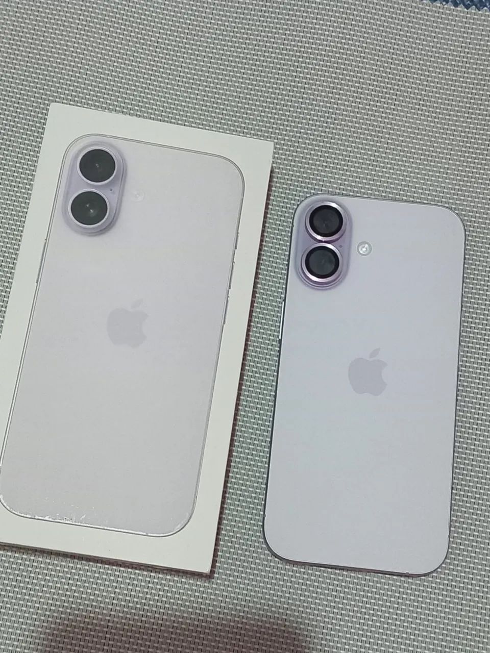 Iphone 17 normal lavanda 