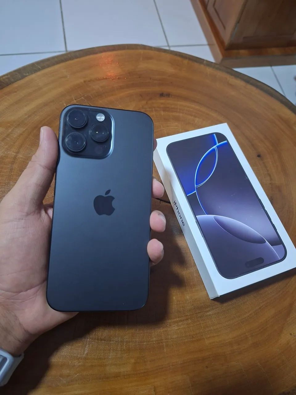 IPHONE 16 PRO MAX  - Foto 4
