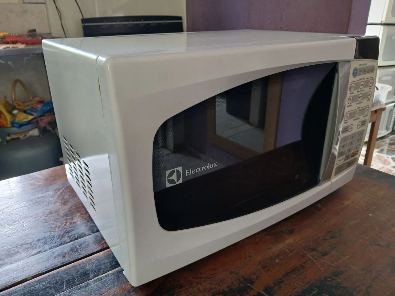 Microondas Electrolux 20 litros  - Foto 4