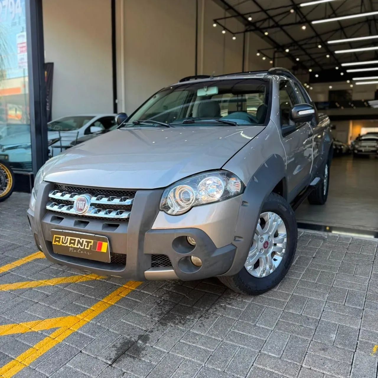 Fiat Strada Adv. Ext. 1.8 Locker Dual.flex CE 2012 - Foto 3