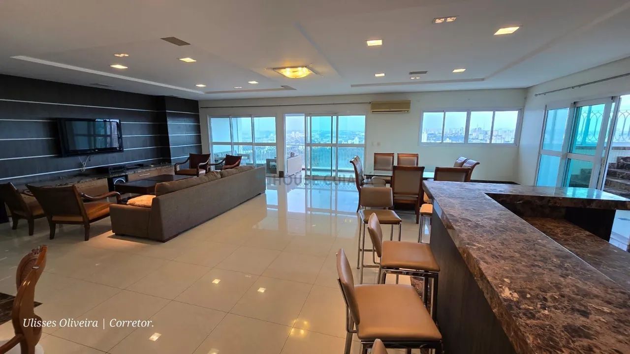 Cobertura Duplex no Edifício Riviera Santa Rosa