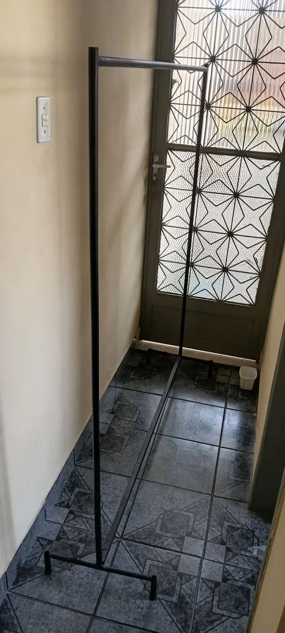 Arara de Roupas inteiriça - Foto 3