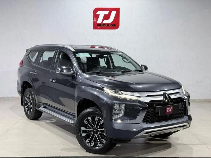 Mitsubishi Pajero 2023