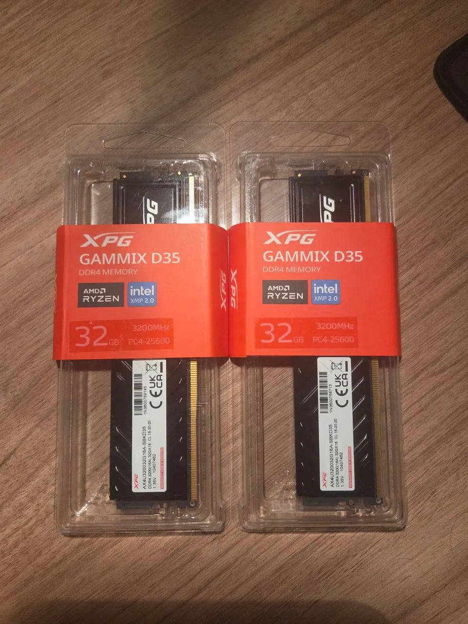 Memória DDR4 32GB (2x32GB) XPG Gammix D35 3200MHz Nova Lacrada
