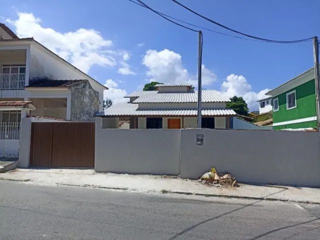 Casa comercial Proximo ao Hospital Central de Marica com 05 quartos!! Cod:070