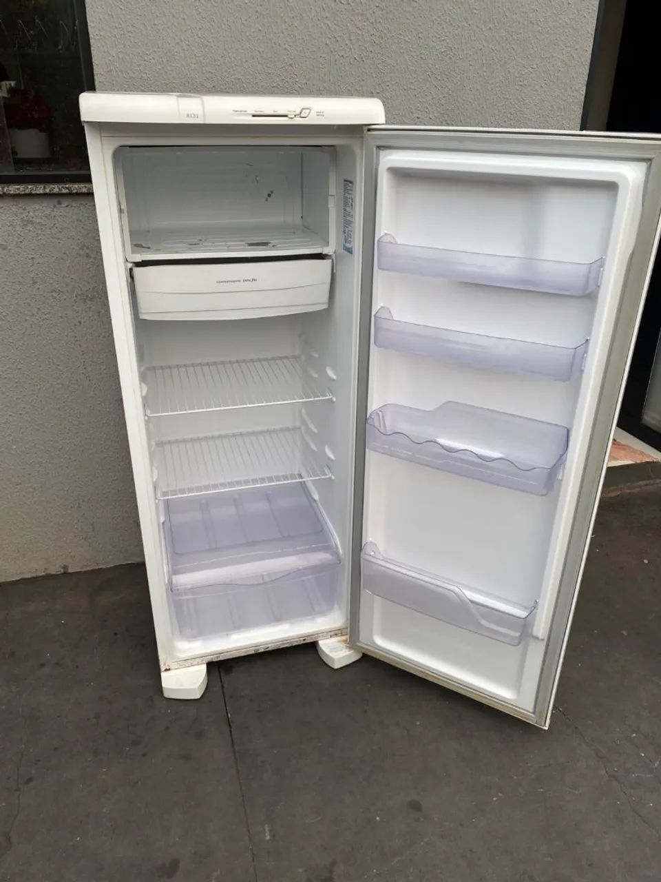 Geladeira boa barato entrego hoje com garantia  - Foto 4