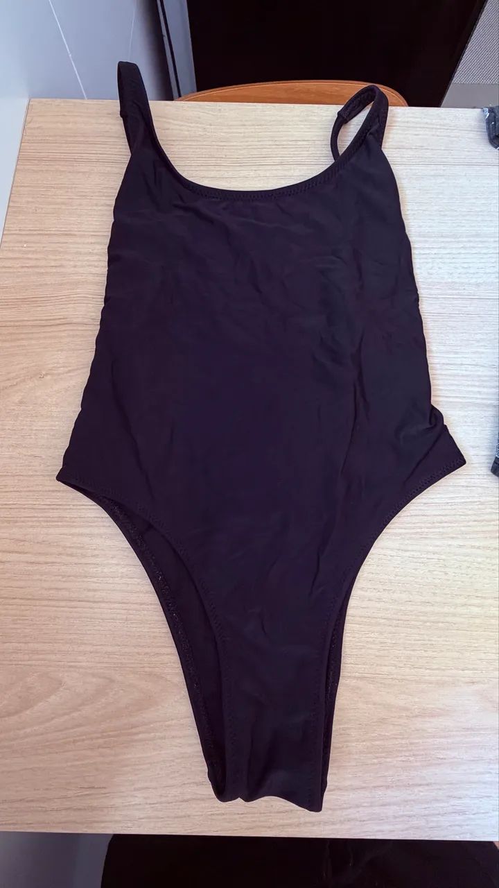 Body cavado preto 