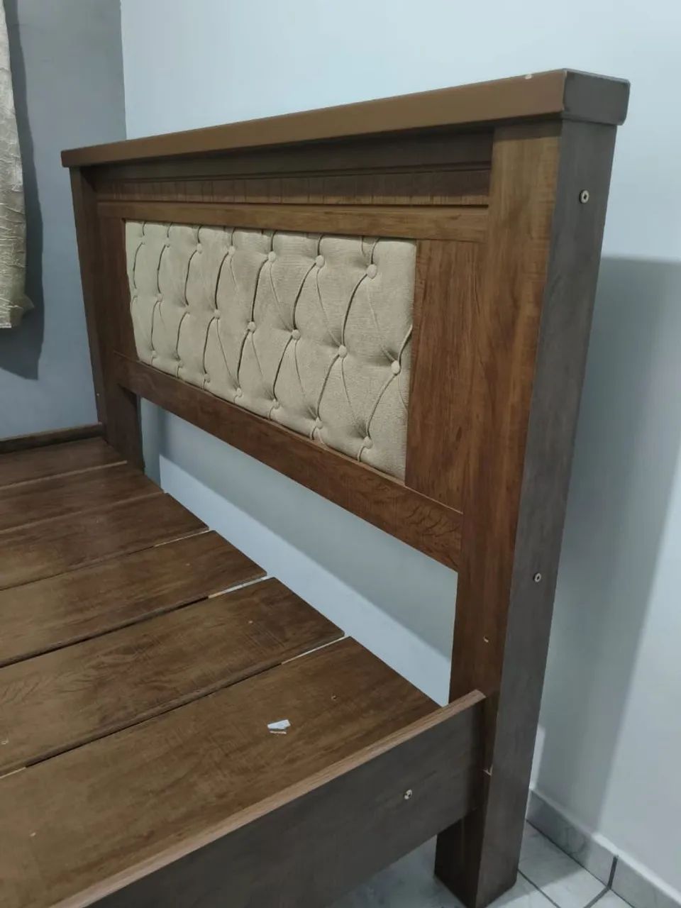 Vendo cama Queen reforçada - Foto 2