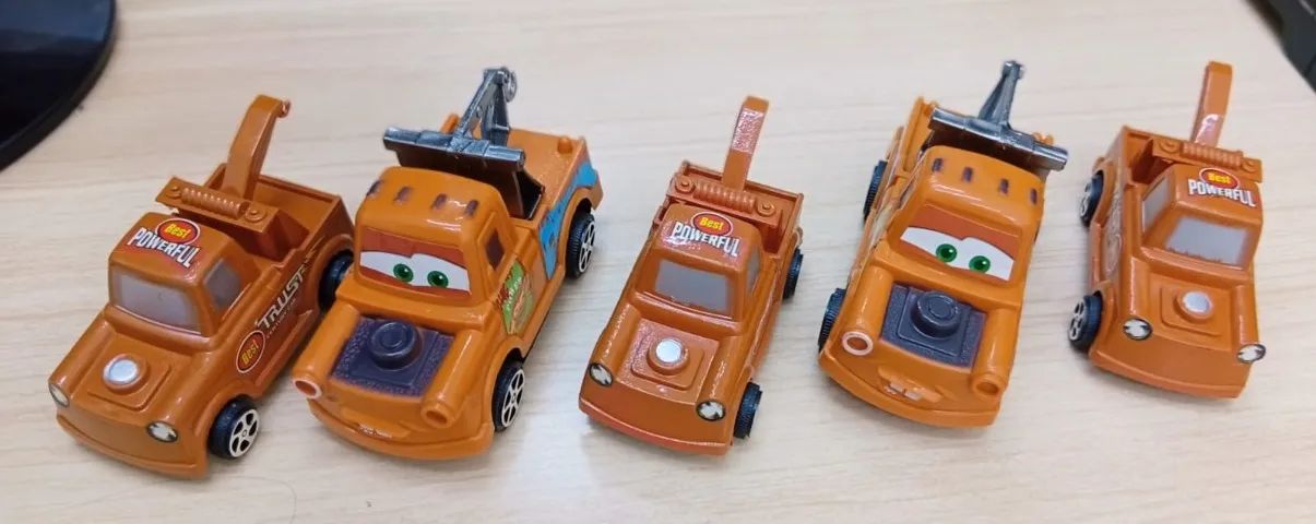 Kit com 30 mini carrinhos a cordas com 5 peças de cada tipo - Foto 2