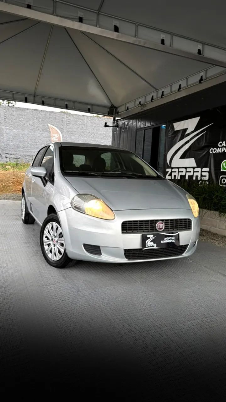 Fiat Punto Punto ATTRACTIVE 1.4 Fire Flex 8V 5p 2011