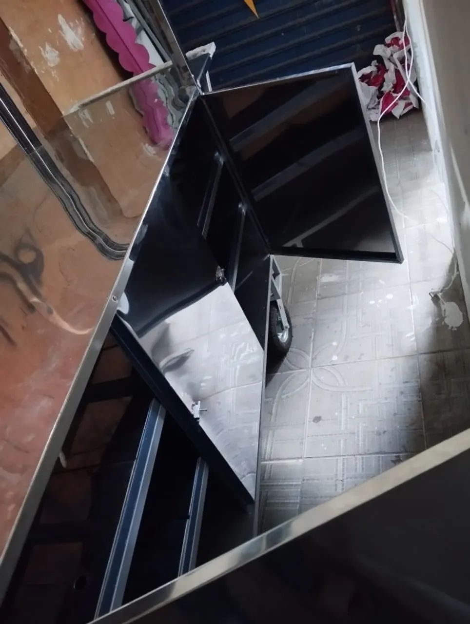 Carrinho de bolos " lanches"  - Foto 4