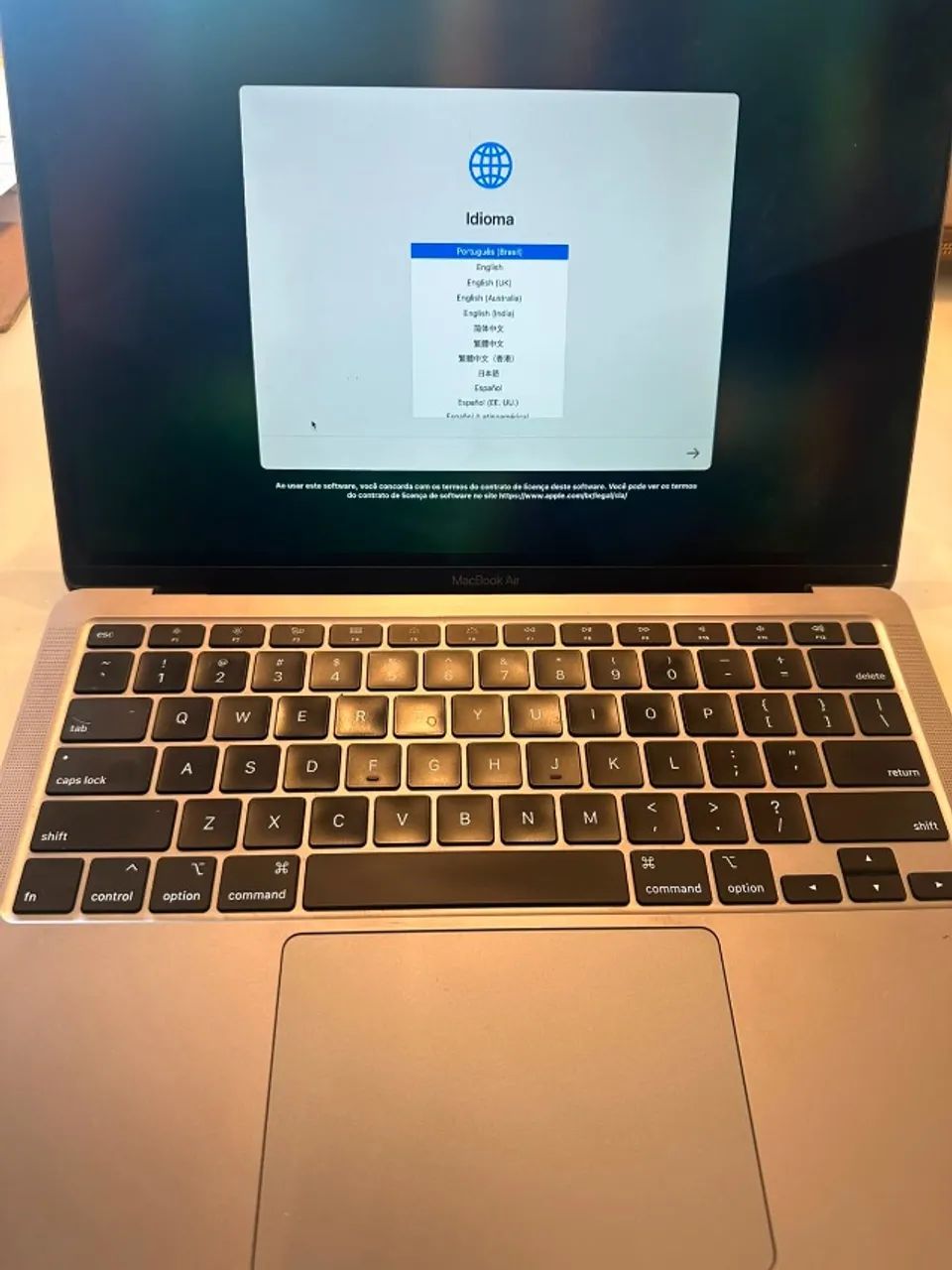 OPORTUNIDADE - Macbook Air 13 - Intel I3, 8GB RAM, 256GB - Como novo com caixa e nota! - Foto 3