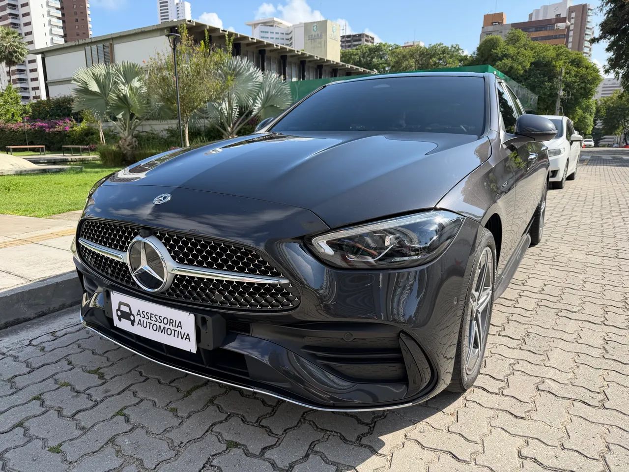 Mercedes-Benz C-200 AMG Line EQ Boost 1.5 TB Aut. 2024