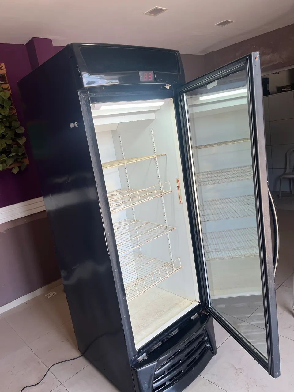 freezer fricon 560L