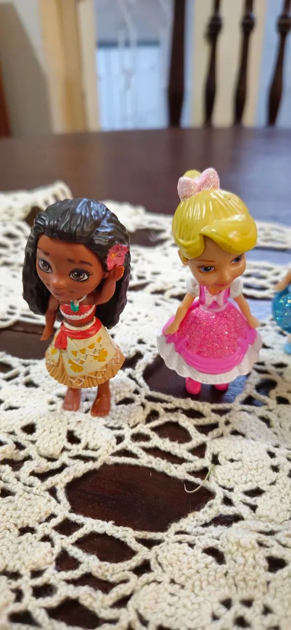 Lote 4 Mini Bonecas Princesas Disney Mattel Original - Foto 3