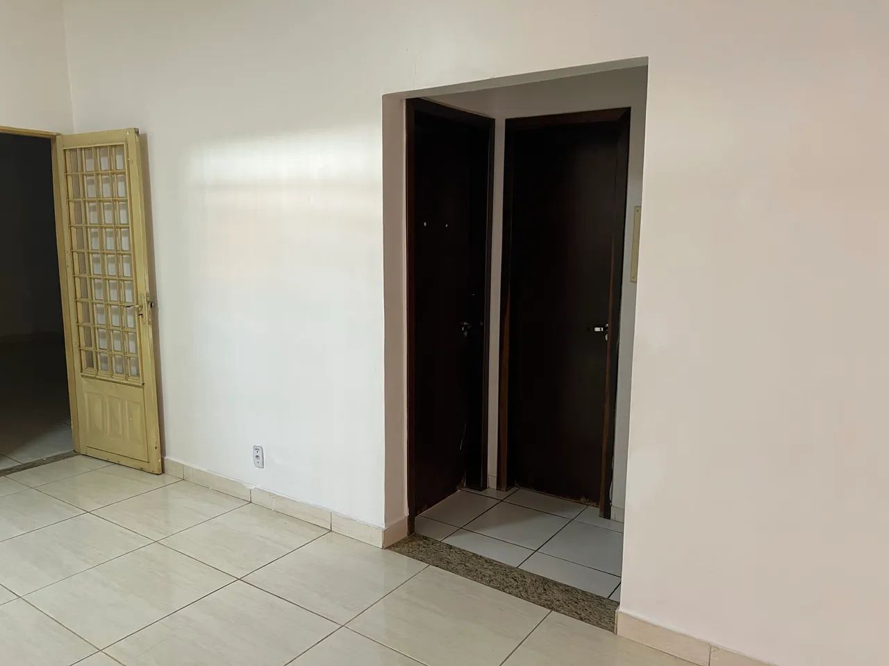 Alugo casa - Foto 2