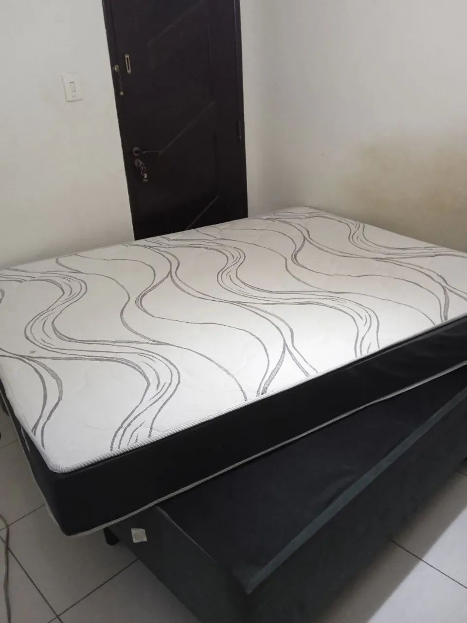 CAMA BOX QUEEN BASE SEPARADA  - Foto 4
