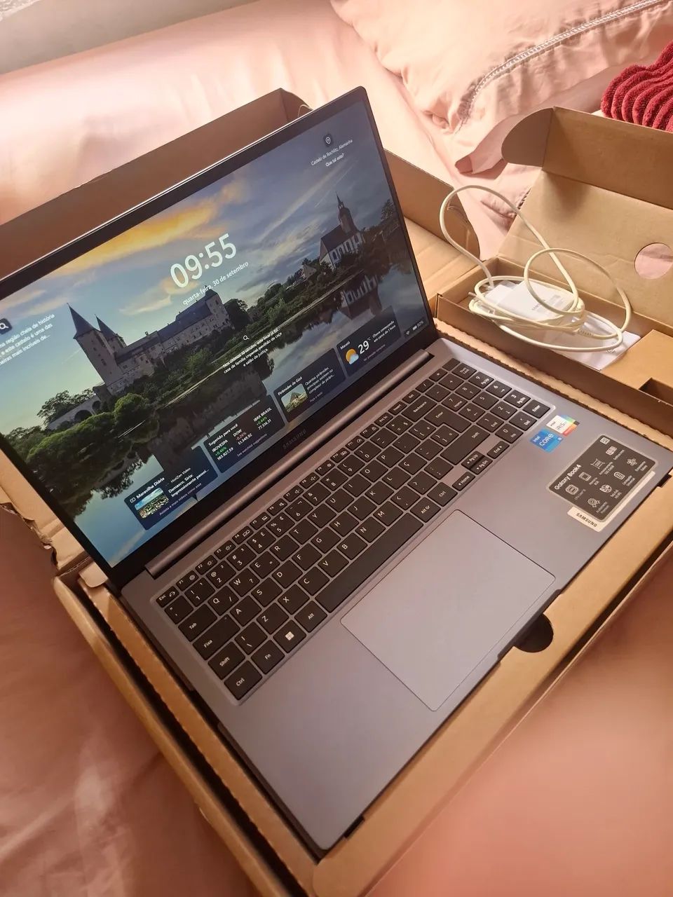 Notebook Samsung Galaxy book4 por 2,500