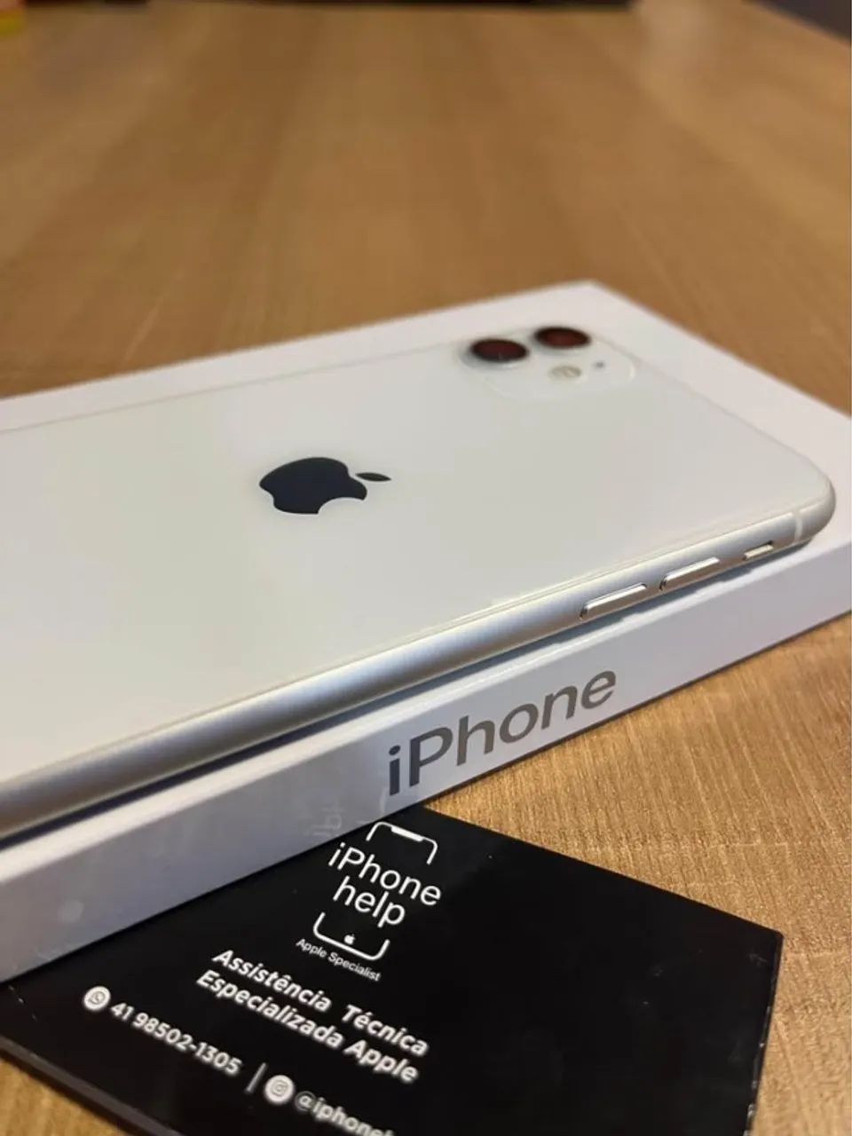 iPhone 11 256GB Branco SEMINOVO (Bateria Nova, Loja Física