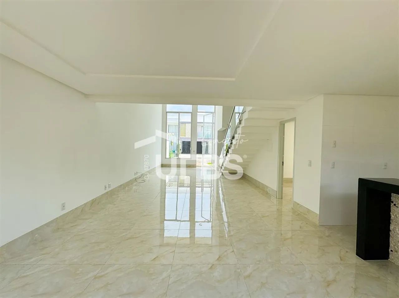 Sobrado com 4 suítes com closet e hidro, 208 m² - Foto 3