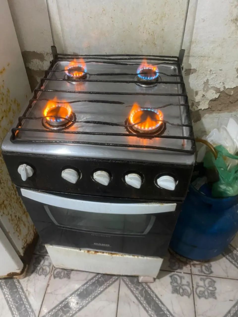 Fogão de 4 bocas  - Foto 2
