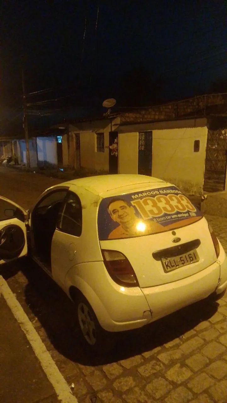 Ford KA 1.0i 3P 2004 - Foto 3