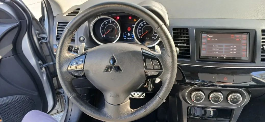 Mitsubishi Lancer 2012