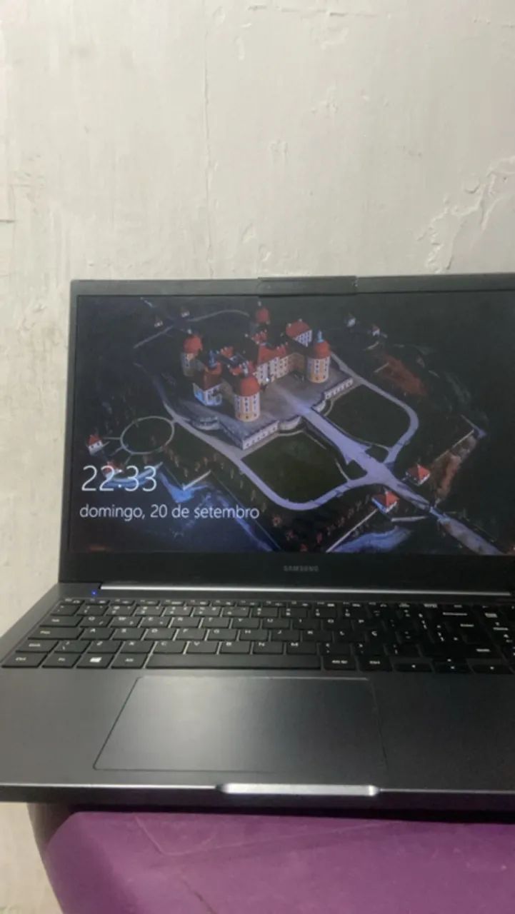  Samsung Book NP550XDA-KP7BR