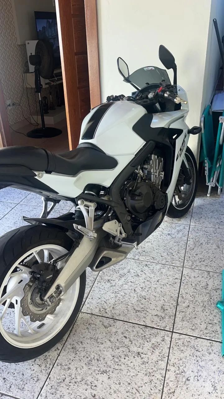 Vendo CBR 650F - Foto 2