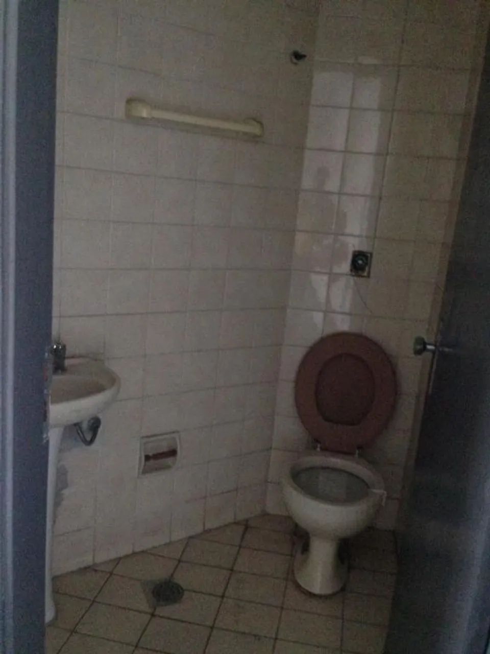 Sala Comercial para locação no bairro CENTRO - Foto 2
